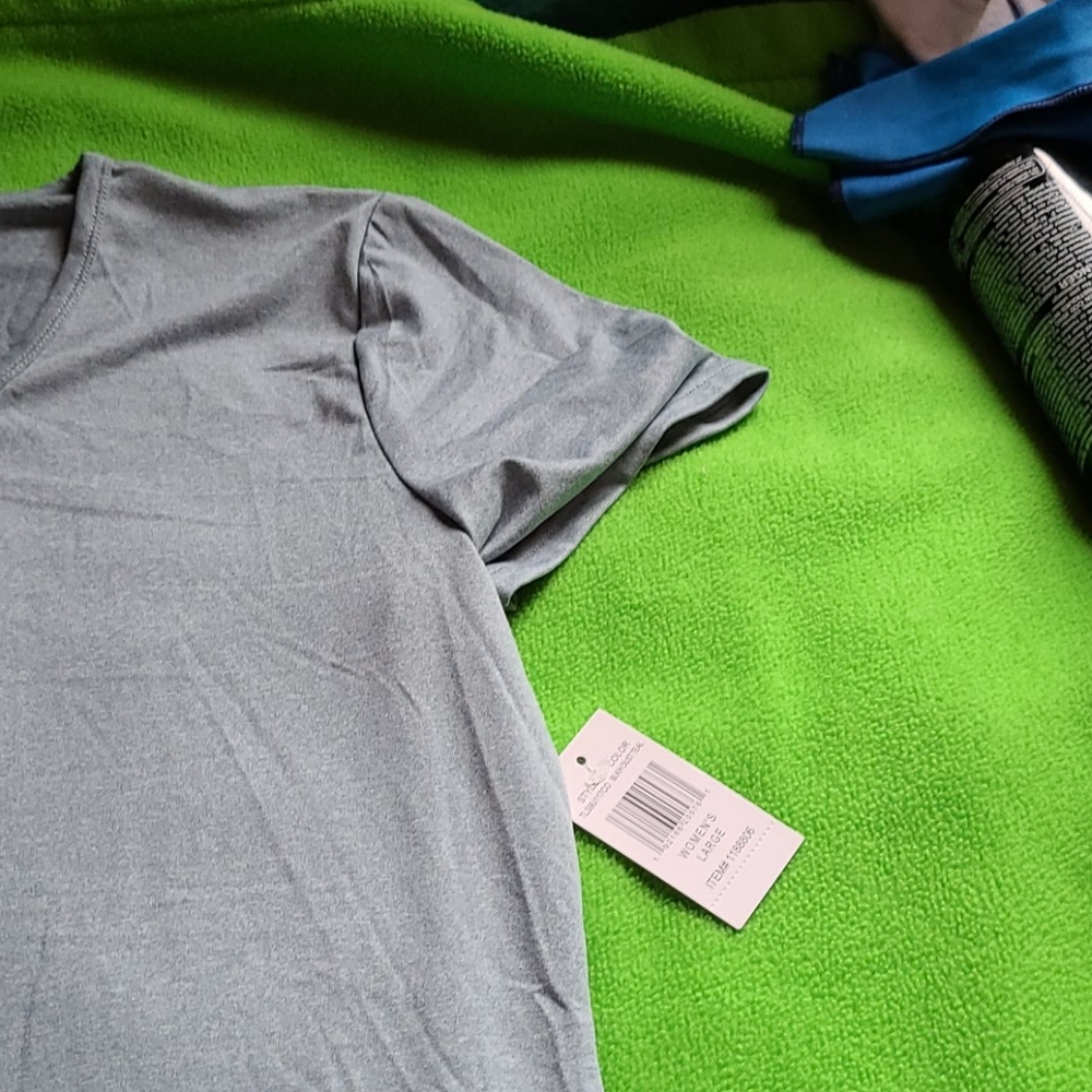 Blouse - Picture 2 of 3